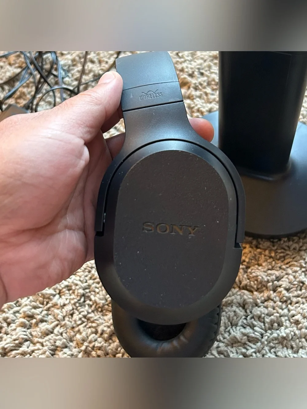 Sony WH-RF400 Black Wireless Home Theater Headphones RF Transmitter Dock (Works)